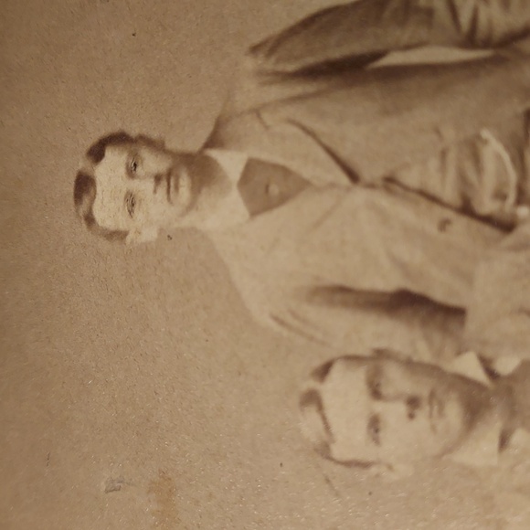 Antique Cabinet Card of Four Distinguished Men Sitting - Picture 5 of 7